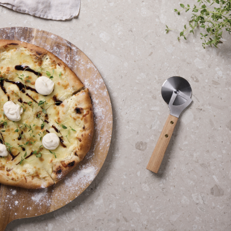 Roulette à pizza personnalisée VINGA Paso 