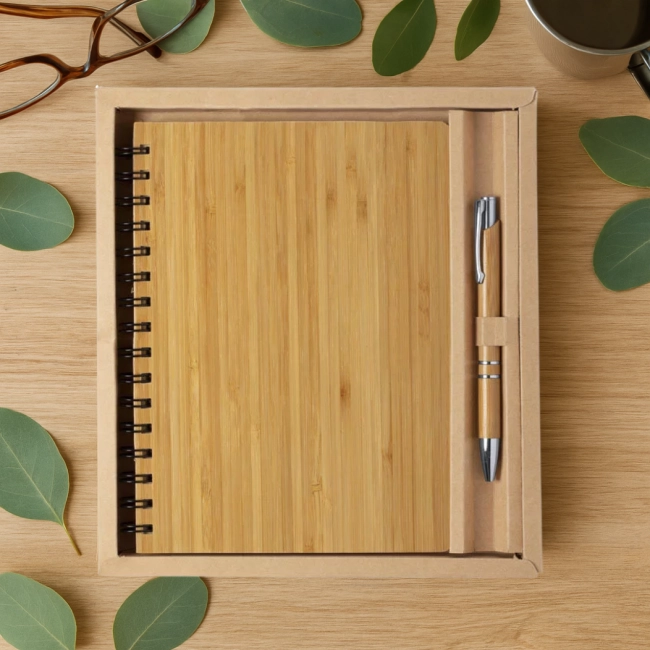 Coffret carnet A5 et stylo bille en bambou Hecan 