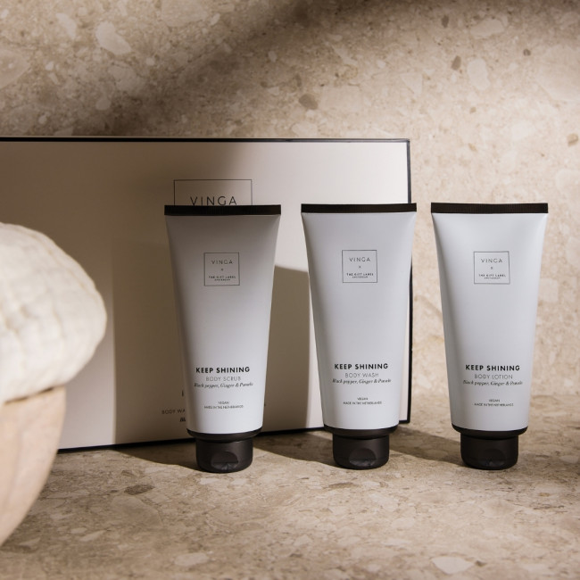 Coffret cadeau de soins corporels VINGA x TGL 