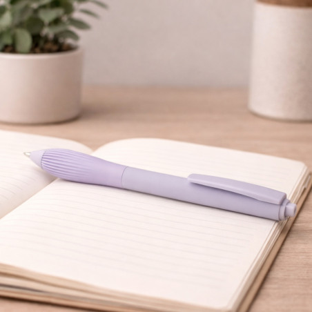 Stylo personnalisable en plastique recyclé Lorena 