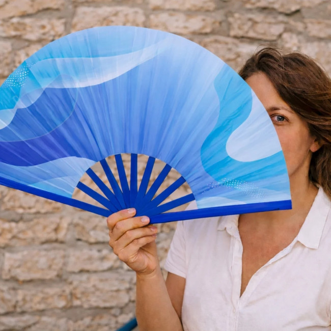 Éventail XXL en plastique et polyester 