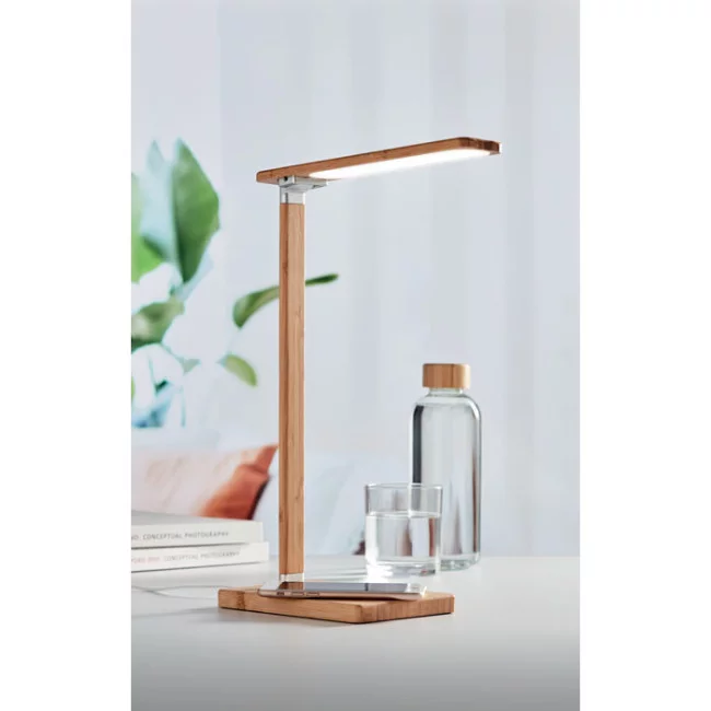 Lampe de bureau personnalisée en bambou Neat
