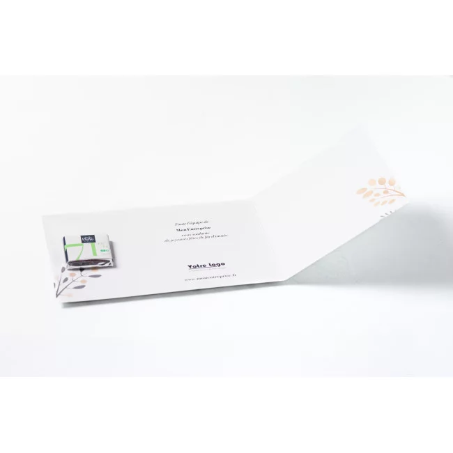 Le petit carré de chocolat - Carte avec carré 4g ouvert Carré de chocolat 4 gr avec carte personnalisable Le petit carré de chocolat - Carte avec carré 4g ouvert