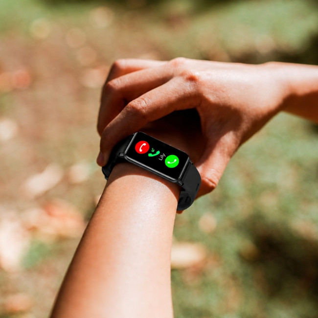 Bracelet intelligent multisport Prixton AT806 