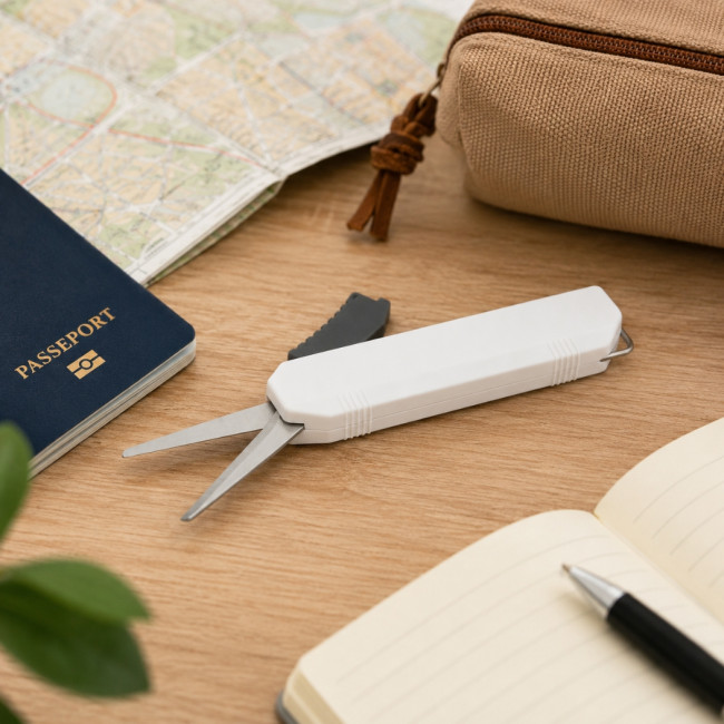 Ciseaux de voyage pliants Cutman 