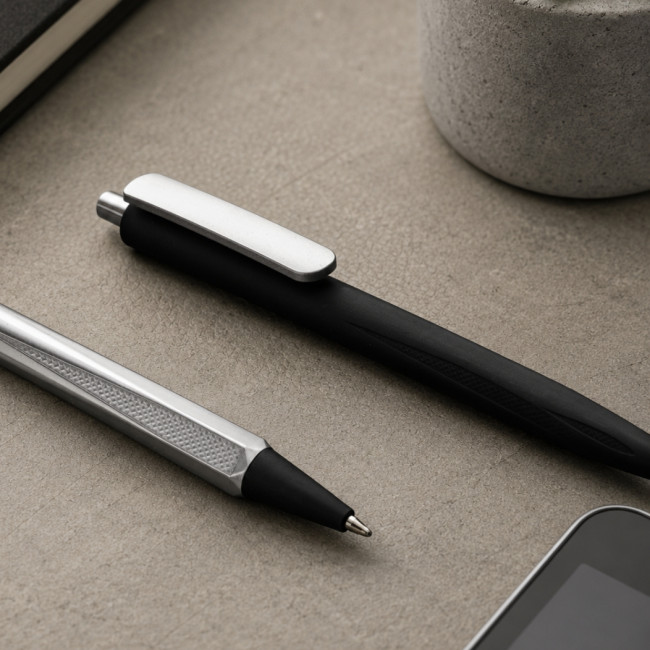 Stylo publicitaire à trois faces EDGE RCS 