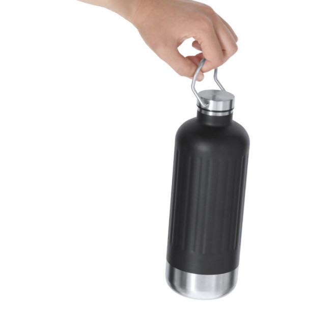 Gourde isotherme en acier recyclé Davio 800 ml 