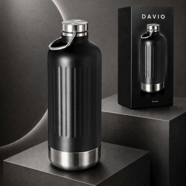 Gourde isotherme en acier recyclé Davio 800 ml 