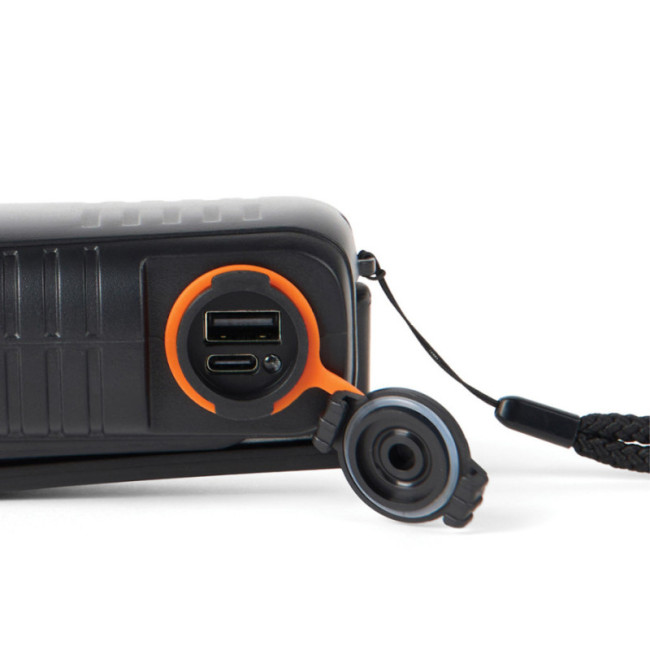 Lampe torche multifonction étanche Nordic Drift Everest 