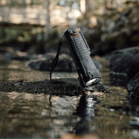 Lampe torche multifonction étanche Nordic Drift Everest 