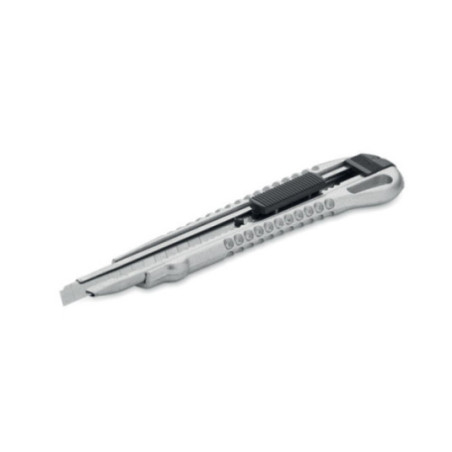 Cutter personnalisé en alu tracta 