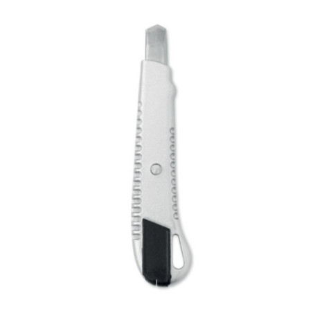 Cutter personnalisé en alu tracta 