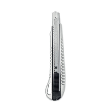 Cutter personnalisé en alu tracta 