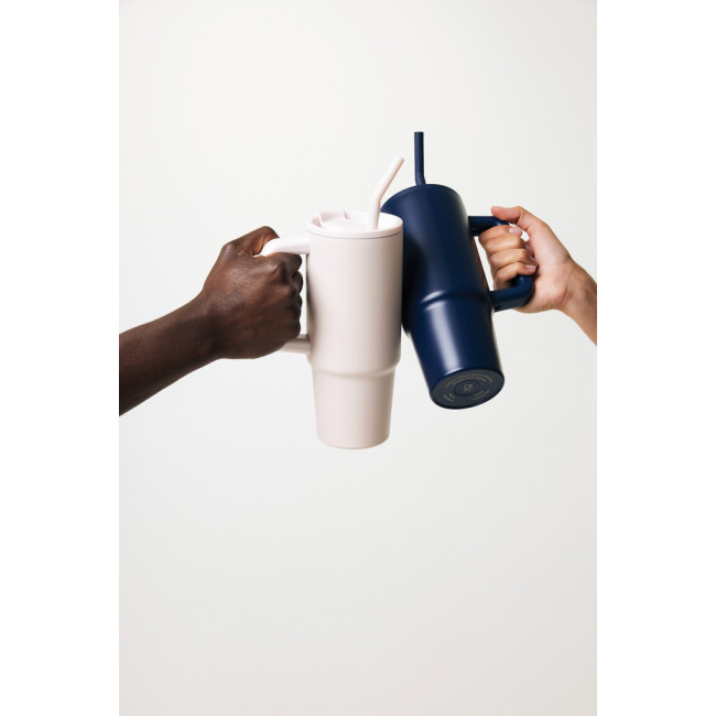 Mug personnalisé 900ml en inox recyclé Embrace 