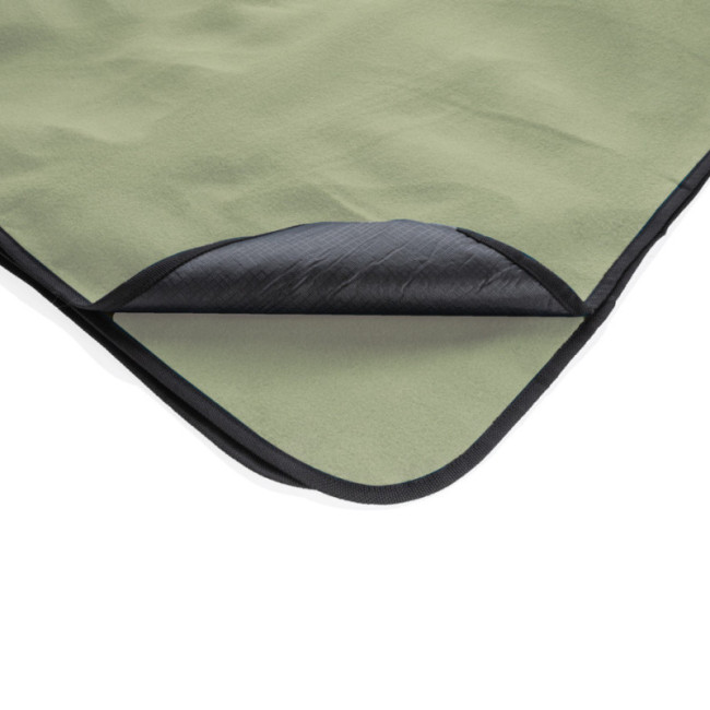 Couverture pique-nique personnalisable en rPET AWARE™ Impact 