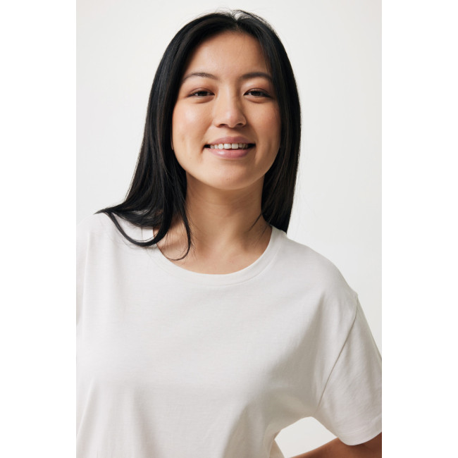 T-shirt femme personnalisé en coton recyclé Iqoniq Yala 