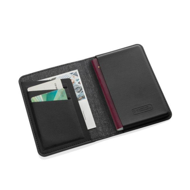 Porte-passeport personnalisé avec géolocalisation Trackmate 