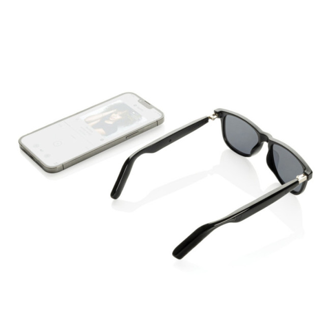 Lunettes de soleil avec fonction traduction Miro 
