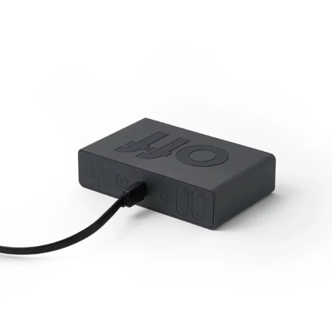 Réveil réversible personnalisé Lexon® Flip Classic 