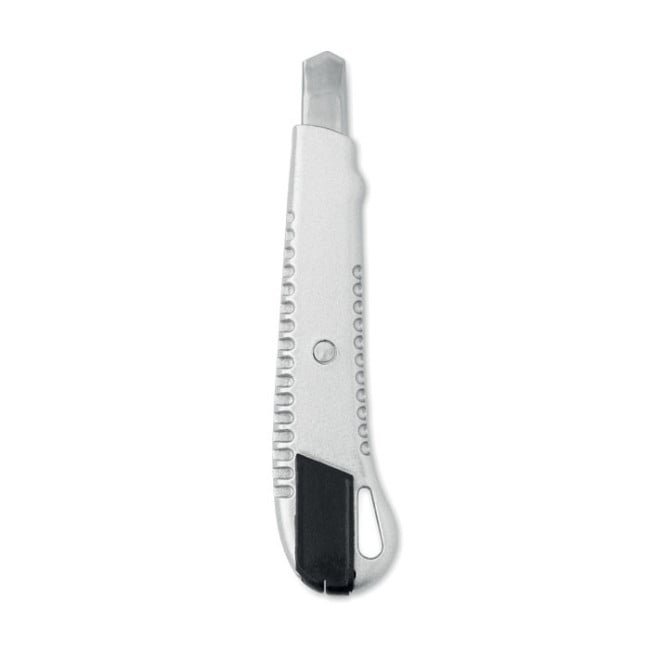 Cutter personnalisé en alu tracta 