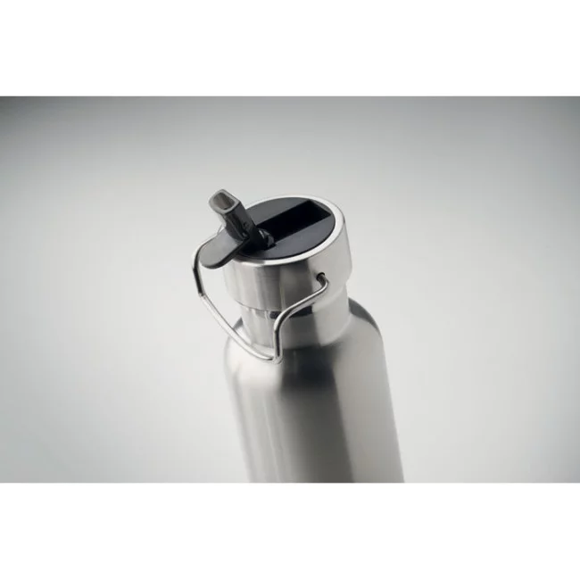 Gourde avec poignée de fermeture Riflow 660 ml