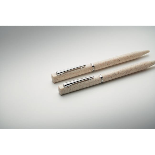 Parure de stylos dans une boîte Peat