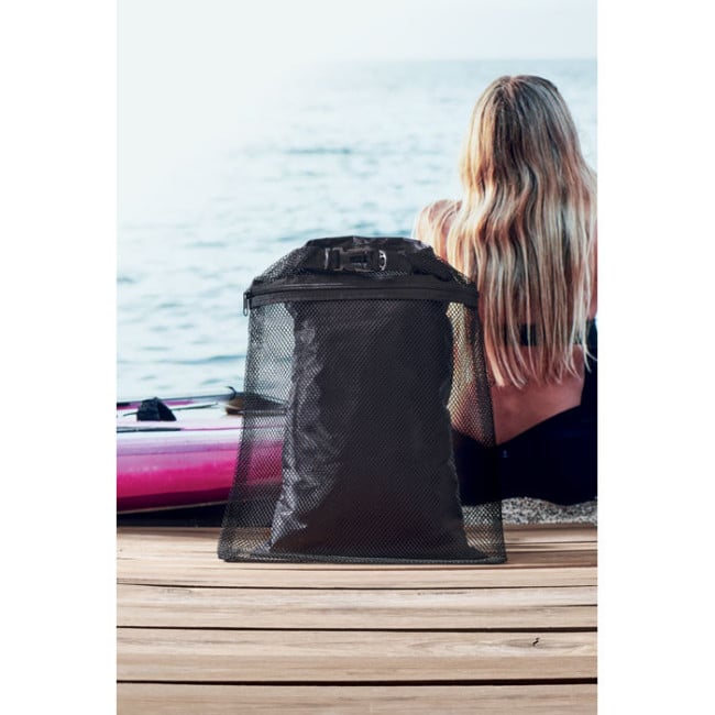 Sac publicitaire étanche en RPET Scuba Mesh 