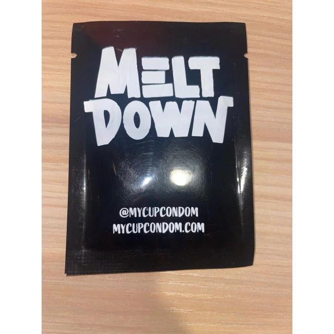 Capote de verre personnalisée MY CUP CONDOM™ 