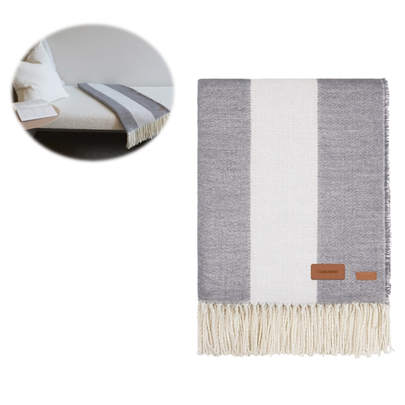 Couverture personnalisée en Polylana® Aware™ VINGA Tella 