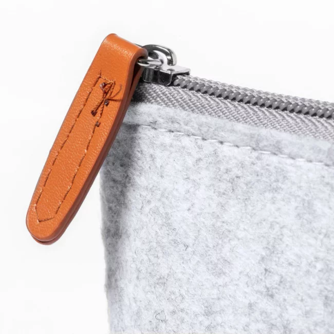 Trousse publicitaire en feutre RPET Bricex 