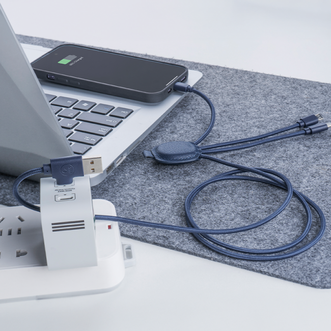 Câble multi-connecteur Xoopar ® Ine Smart long 