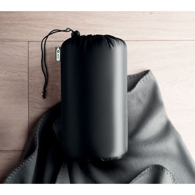 Couverture polaire publicitaire en RPET Musala 