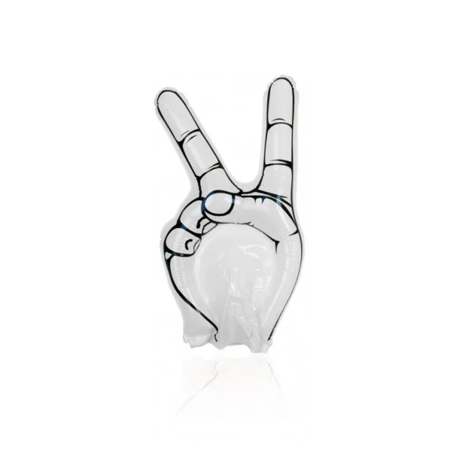 Main de supporter victory 