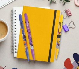 Créez un stylo BIC® Media Clic à votre image grâce au Mix et Match