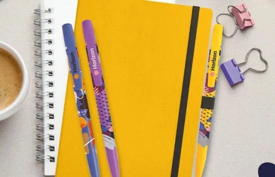 Créez un stylo BIC® Media Clic à votre image grâce au Mix & Match