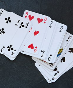 5 raisons de personnaliser ses cartes à jouer